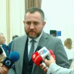 Gashi: Deputetët e VLEN-it të gatshëm për të votuar ndryshimet kushtetuese